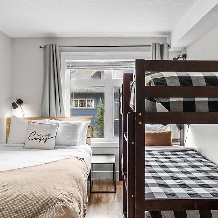 Charming 1 Bdrm Plus Loft With Views Managed By Little Sister Getaways 坎莫尔 外观 照片