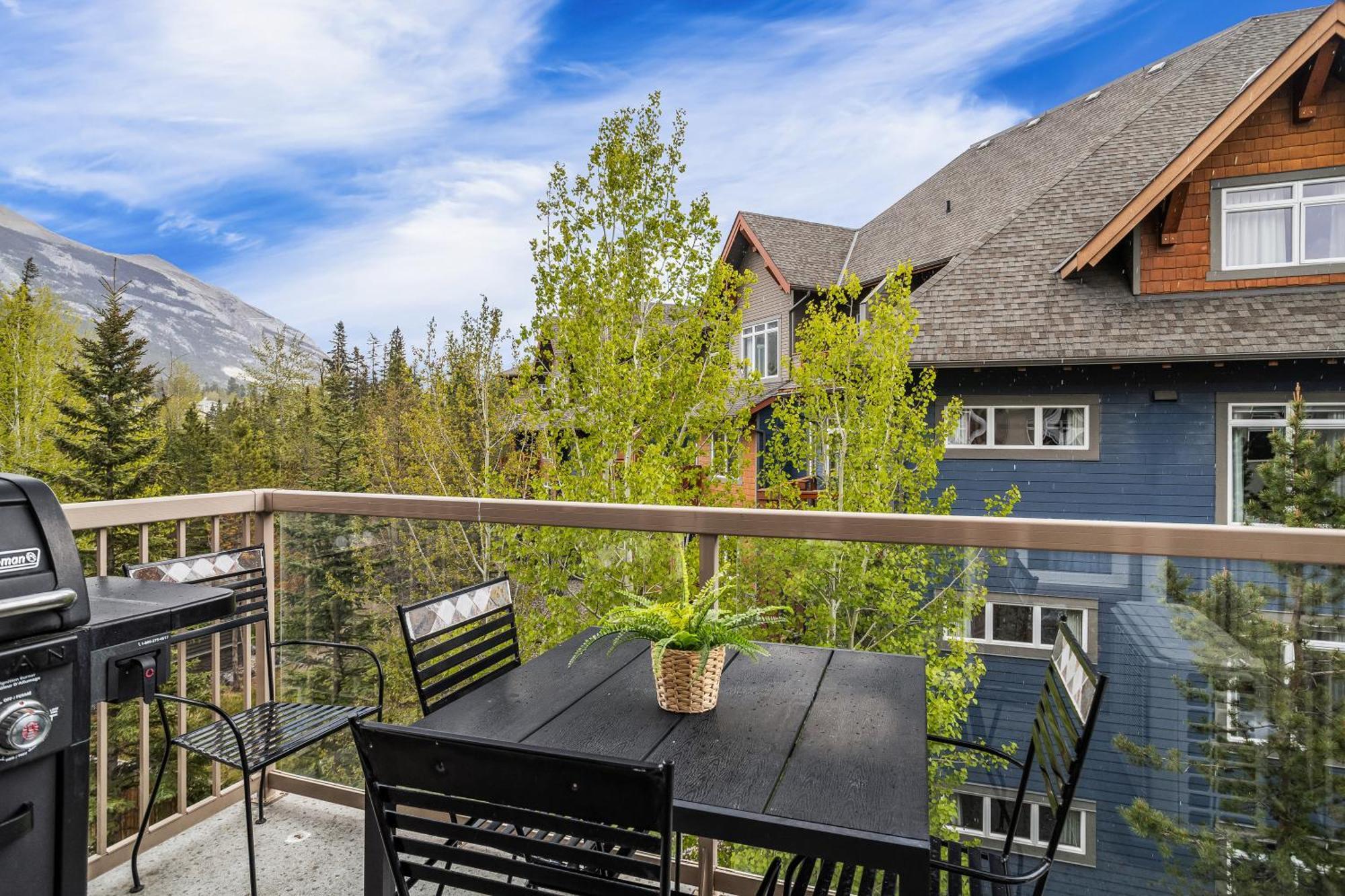 Charming 1 Bdrm Plus Loft With Views Managed By Little Sister Getaways 坎莫尔 外观 照片