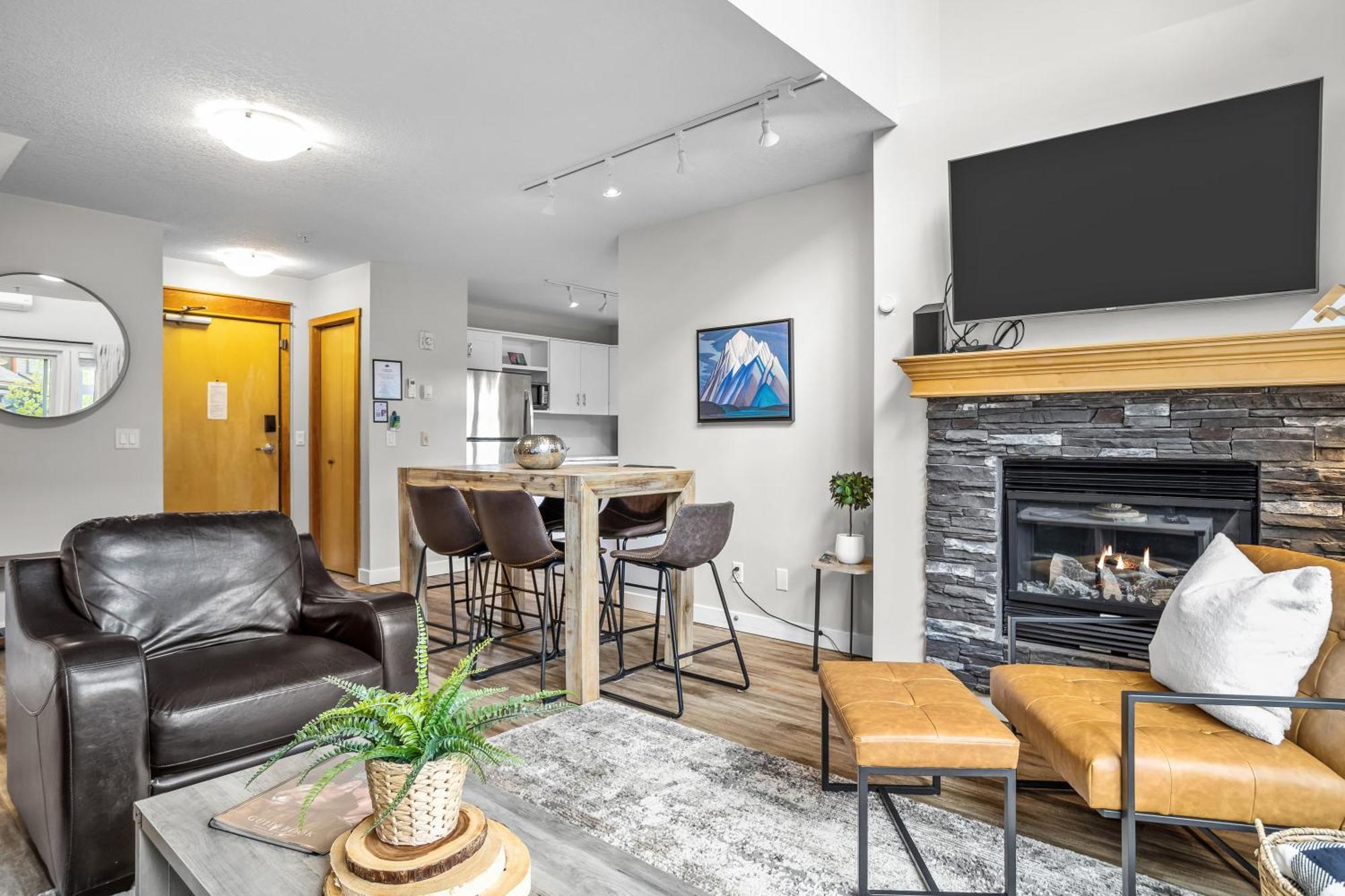 Charming 1 Bdrm Plus Loft With Views Managed By Little Sister Getaways 坎莫尔 外观 照片