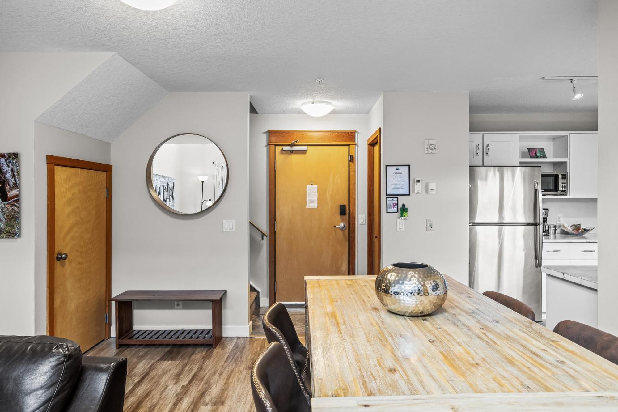 Charming 1 Bdrm Plus Loft With Views Managed By Little Sister Getaways 坎莫尔 外观 照片