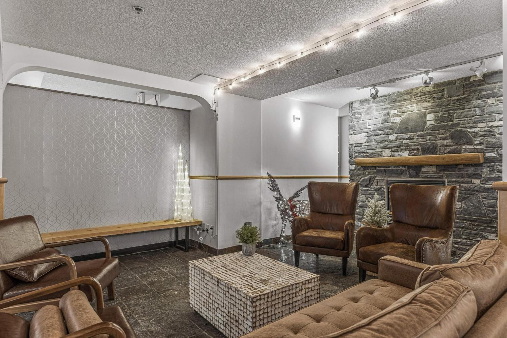 Charming 1 Bdrm Plus Loft With Views Managed By Little Sister Getaways 坎莫尔 外观 照片