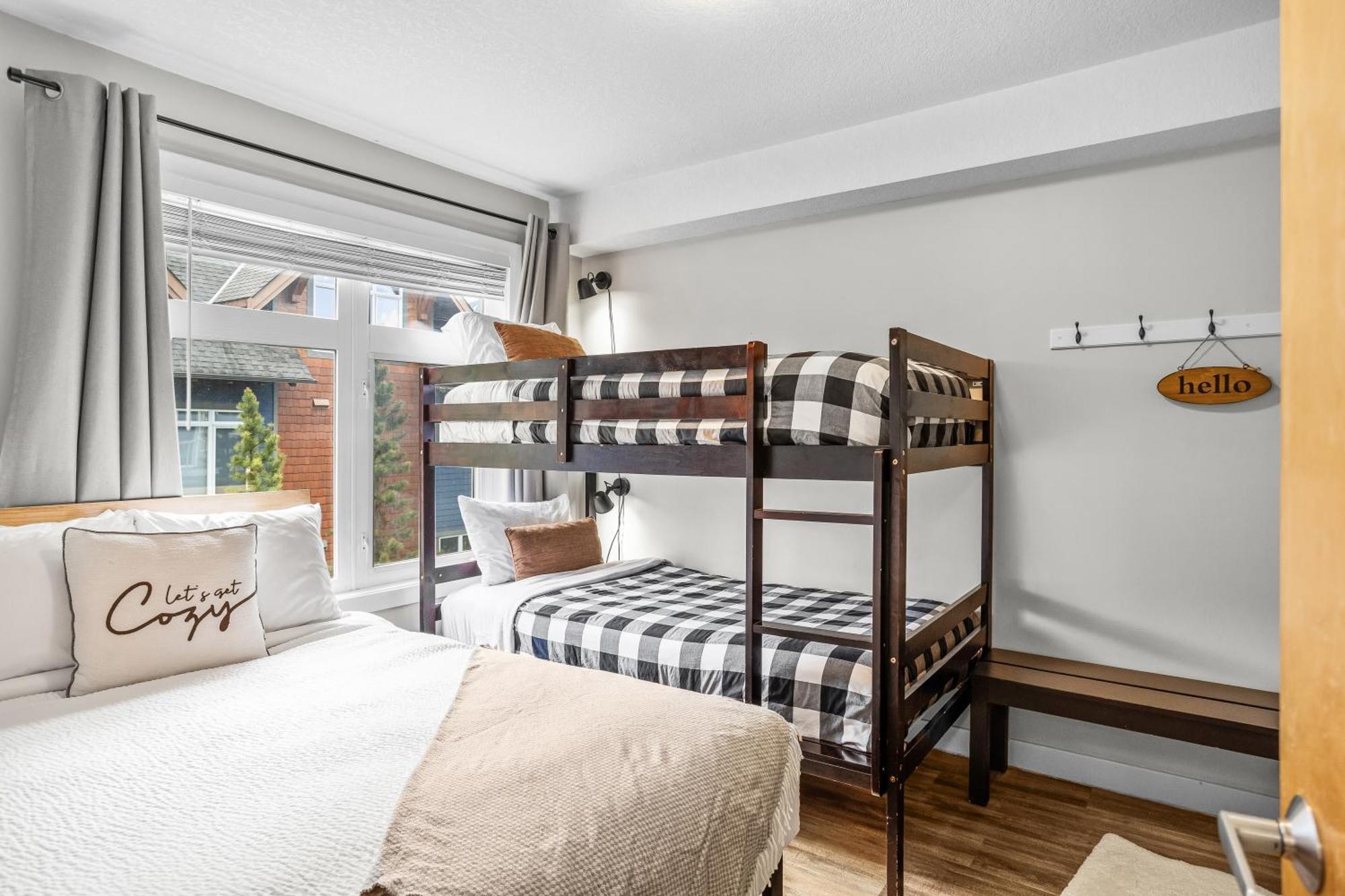 Charming 1 Bdrm Plus Loft With Views Managed By Little Sister Getaways 坎莫尔 外观 照片